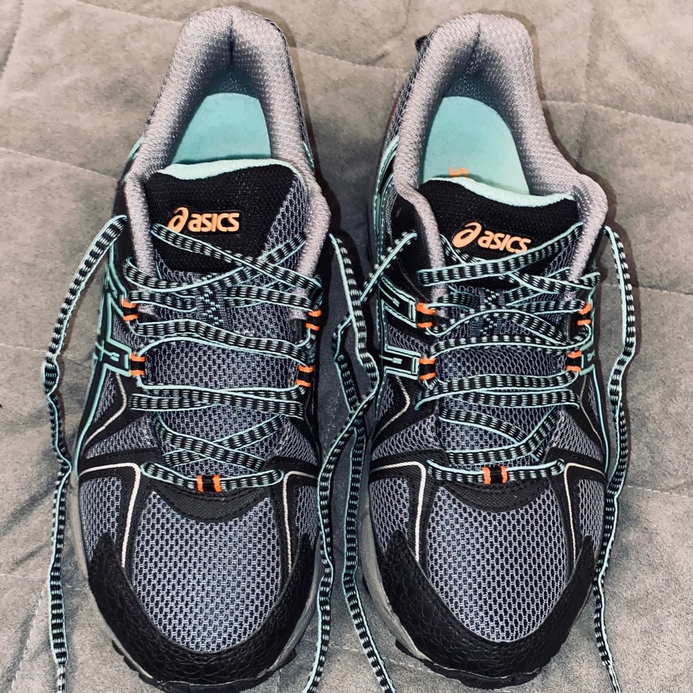 ASICS GEL Kahana 8 Women's Trail Running Shoes